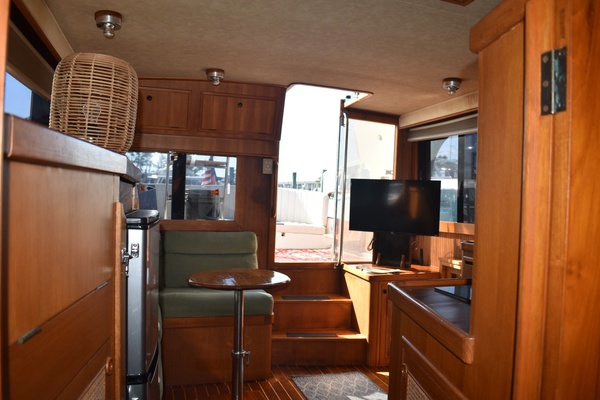 Far Niente 44ft Midnight Lace Yacht For Sale