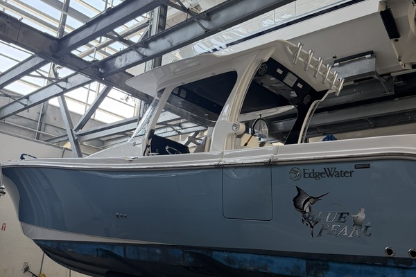 BLUE PEARL 37ft Edgewater Yacht For Sale