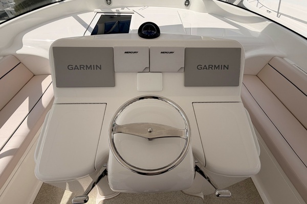 2015 Viking 42