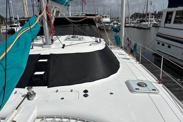 NAMID 42ft Manta Yacht For Sale