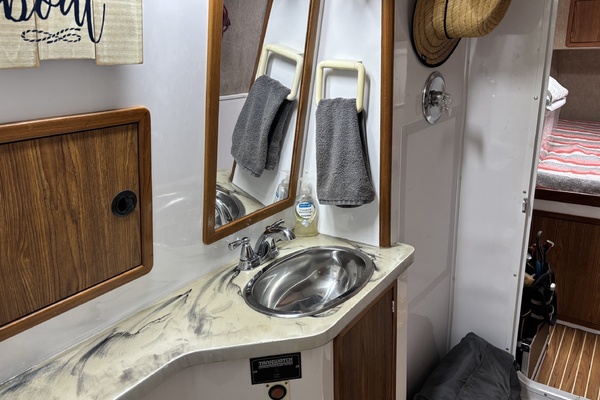 NAMID 42ft Manta Yacht For Sale