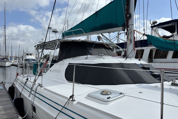 NAMID 42ft Manta Yacht For Sale