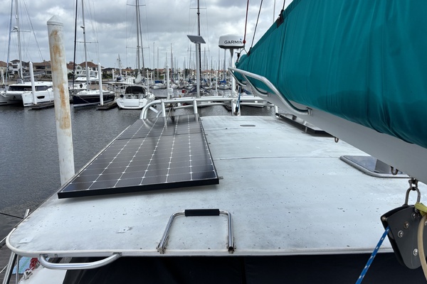 NAMID 42ft Manta Yacht For Sale