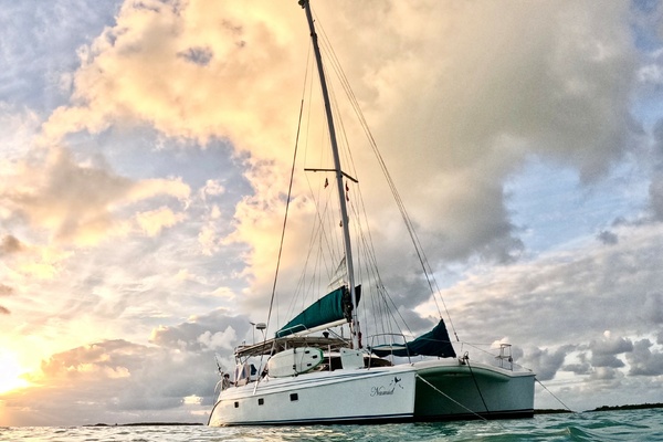 NAMID 42ft Manta Yacht For Sale