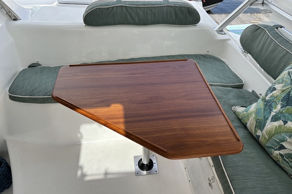 NAMID 42ft Manta Yacht For Sale