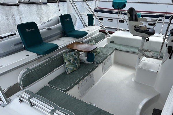 NAMID 42ft Manta Yacht For Sale