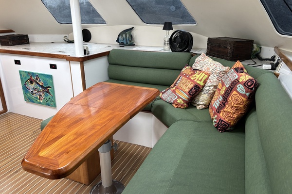 NAMID 42ft Manta Yacht For Sale