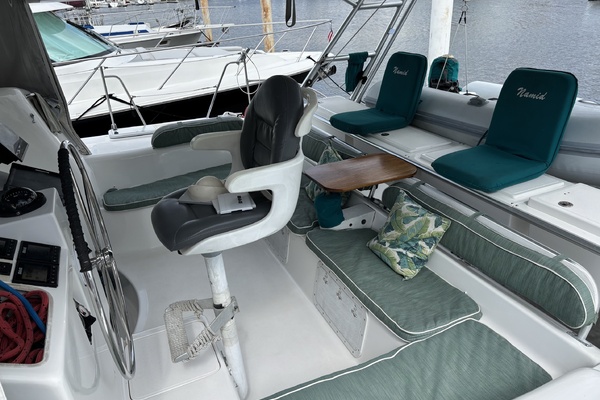 NAMID 42ft Manta Yacht For Sale