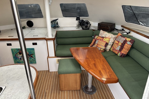 NAMID 42ft Manta Yacht For Sale