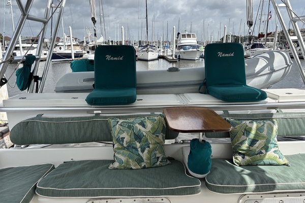 NAMID 42ft Manta Yacht For Sale