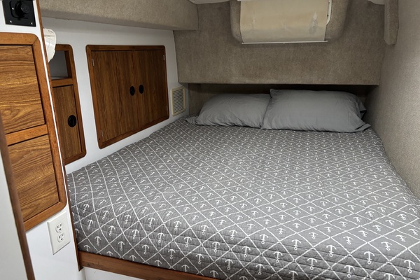 NAMID 42ft Manta Yacht For Sale