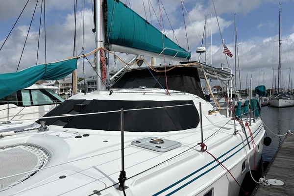 NAMID 42ft Manta Yacht For Sale