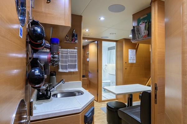 Horizon FD85 Yacht For Sale
