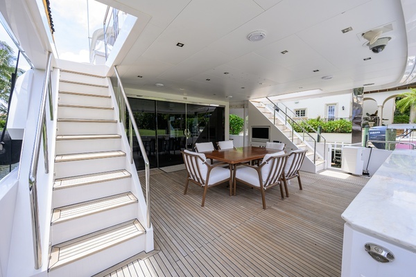Horizon FD85 Yacht For Sale