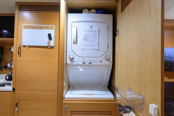 Horizon FD85 Yacht For Sale