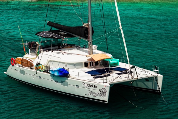 Physalia 52ft Lagoon Yacht For Sale