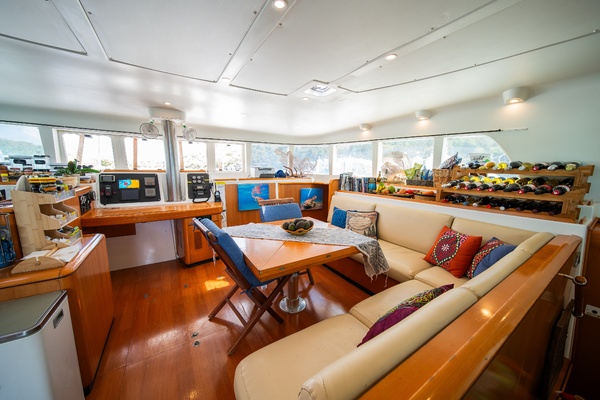Physalia 52ft Lagoon Yacht For Sale