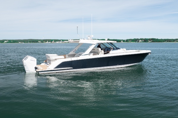 Tiara Sport  Yacht For Sale