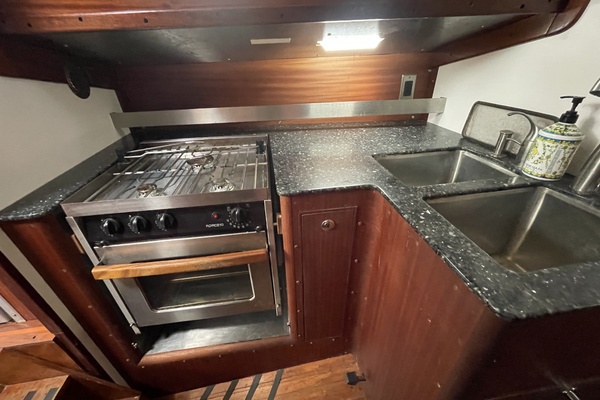Fortuna 42ft Challenger Yacht For Sale