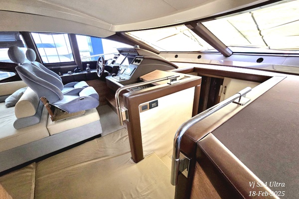 YAREEN 71ft Azimut Yacht For Sale