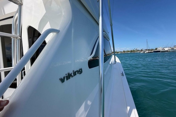 Sandy 50ft Viking Yacht For Sale