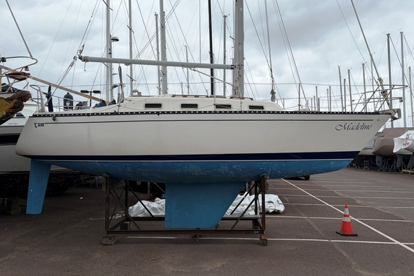 28ft Tartan Yacht For Sale
