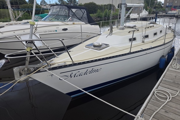 1985 Tartan 28