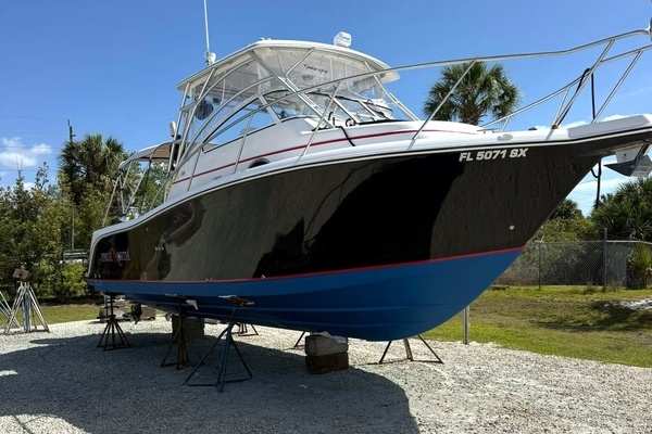 Photo of the 2006 Pro-Line 32 Express "True North"