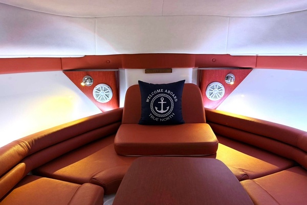 True North 32ft Pro Line Yacht For Sale