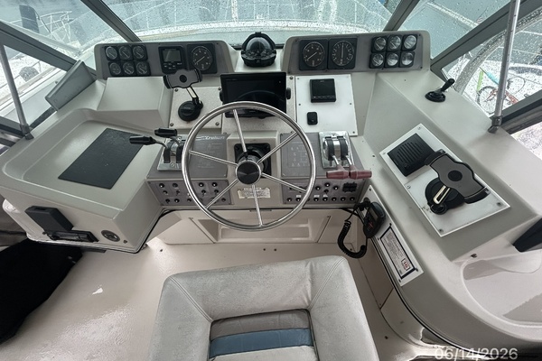 Manifest 42ft Cruisers Yachts Yacht For Sale