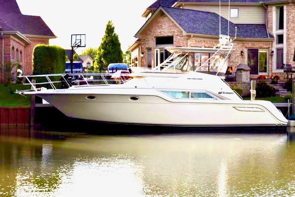 Manifest 42ft Cruisers Yachts Yacht For Sale