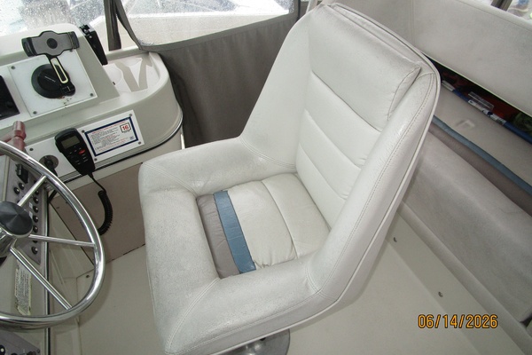 Manifest 42ft Cruisers Yachts Yacht For Sale