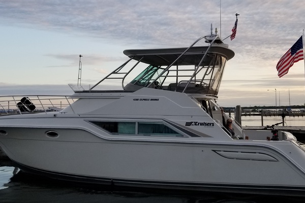 Manifest 42ft Cruisers Yachts Yacht For Sale