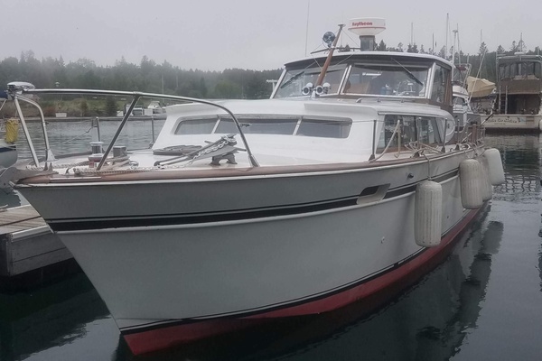 36ft Chris Craft Yacht For Sale