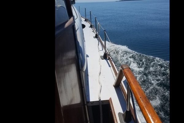36ft Chris Craft Yacht For Sale
