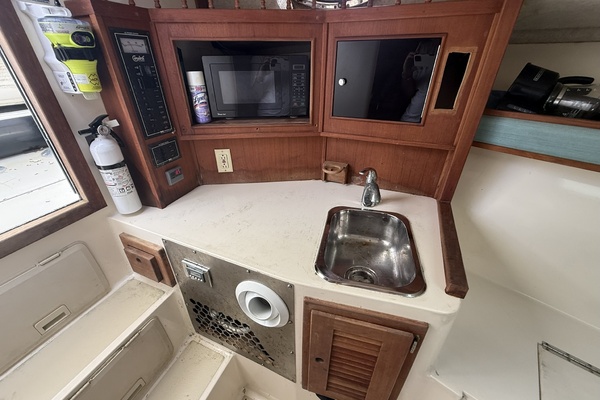 28ft Carolina Yacht For Sale