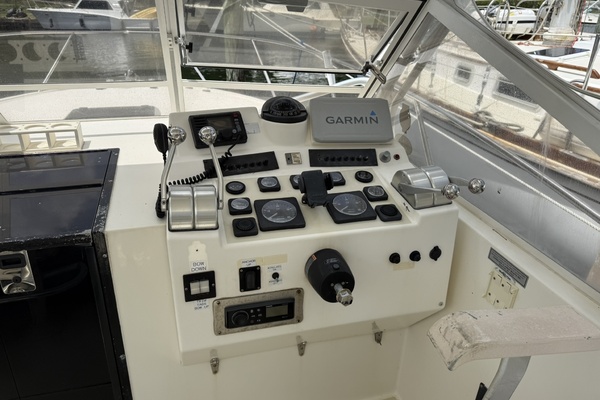 28ft Carolina Yacht For Sale