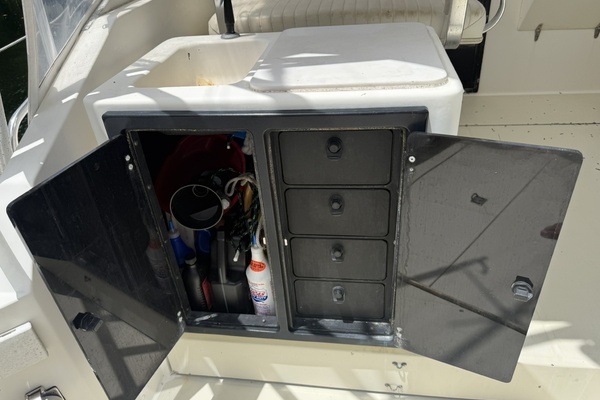 28ft Carolina Yacht For Sale
