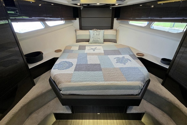 Master Stateroom Forward