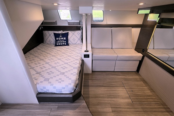 VIP Stateroom Starboard