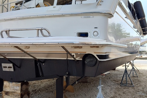 Exodus 43ft Carver Yacht For Sale