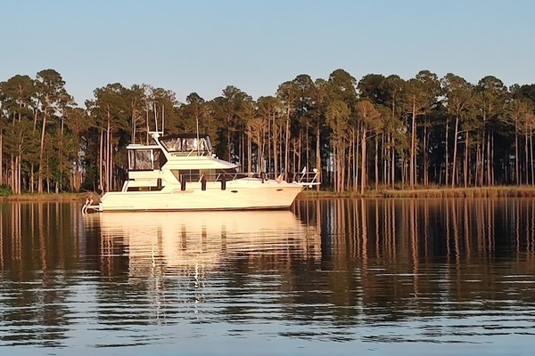Exodus 43ft Carver Yacht For Sale