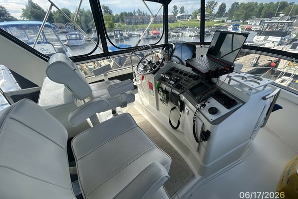 Exodus 43ft Carver Yacht For Sale