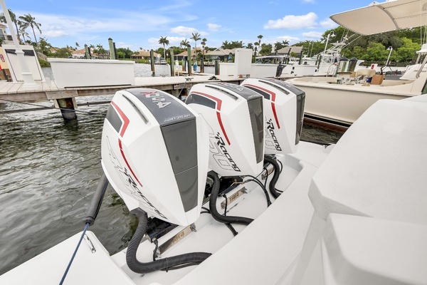 2021 Tiara Yachts 43