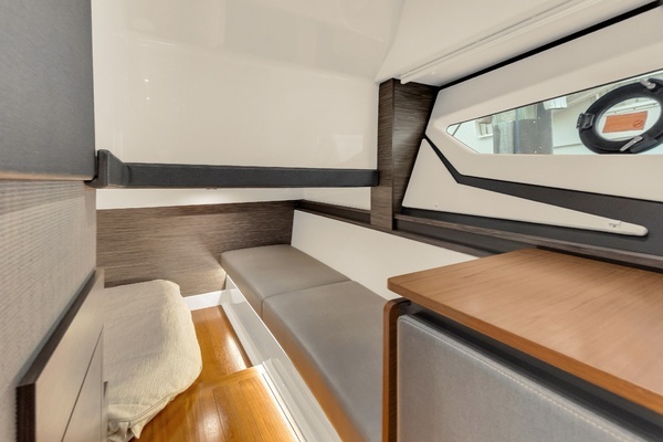 2021 Tiara Yachts 43
