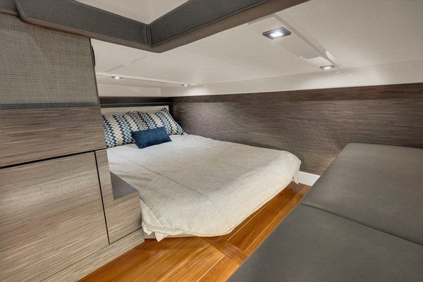 2021 Tiara Yachts 43