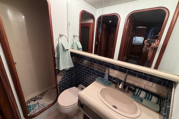 MR  ED 70ft Viking Yacht For Sale