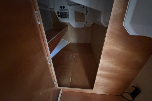 38ft Beneteau Yacht For Sale