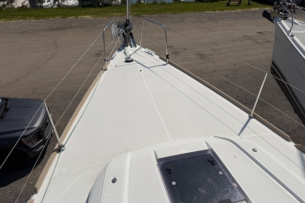 38ft Beneteau Yacht For Sale