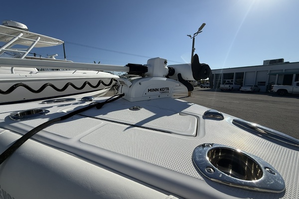 24ft Everglades Yacht For Sale